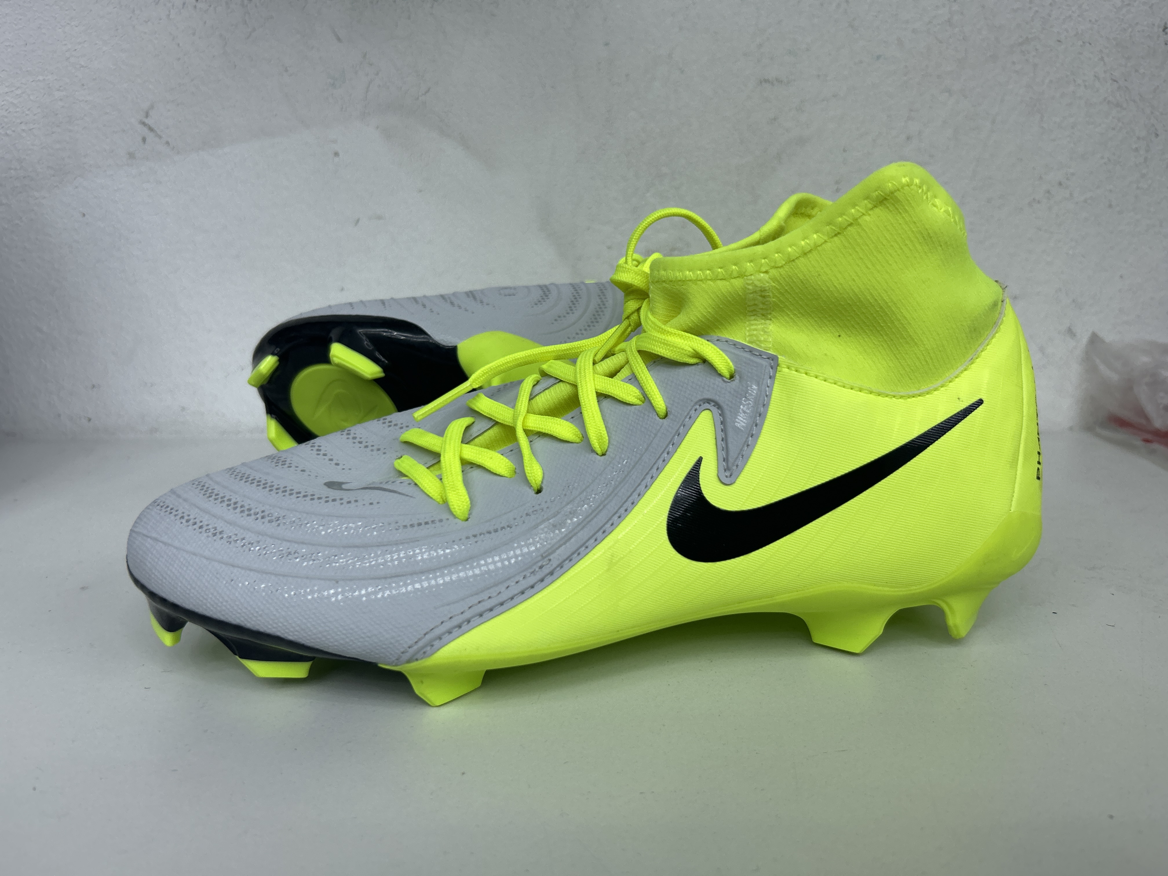 Zapatillas de futbol {8 - 41} Nike Phanton Luna - Verde con Gris